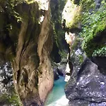 Encijan Log pod Mangartom