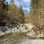 Encijan Apartamento Log pod Mangartom