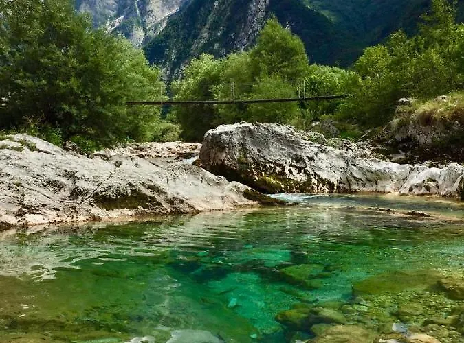 Encijan Lejlighed Log pod Mangartom